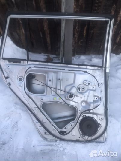 Дверь задняя левая fielder 141 кузов 2008г