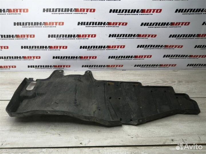 Пыльник двигателя Mitsubishi Lancer 9 универсал