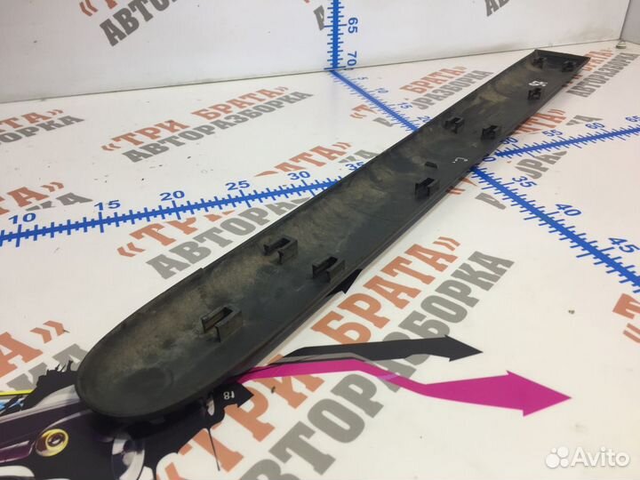 Рено Кангу Молдинг двери сдвижной правый