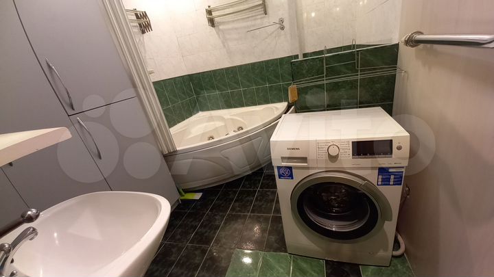 3-к. квартира, 85 м², 3/3 эт.