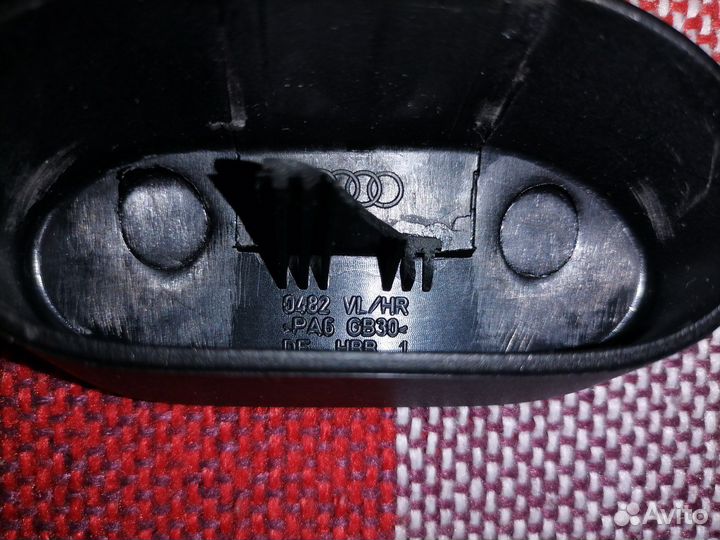 Заглушка багажника audi q5