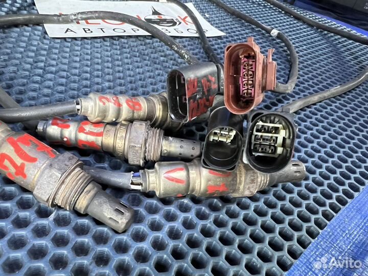 Лямбда-зонд датчик кислородный Audi Q7 cjtc