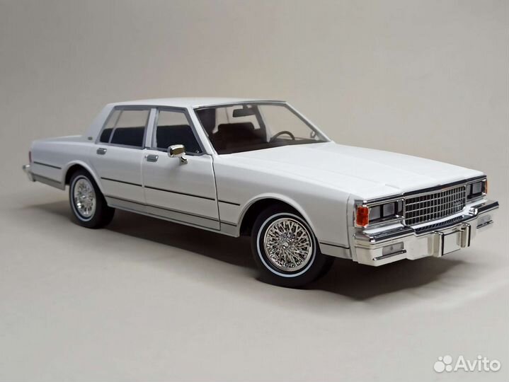 Chevrolet Caprice Classic 1980 Greenlight 1:18