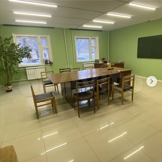 Офис, 335 м²