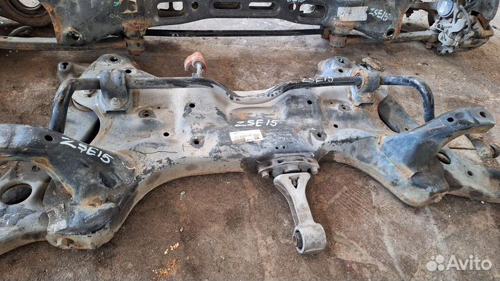 Подрамник Киа Сид 2