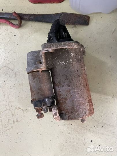 Продам стартер 2114 под 3 болта