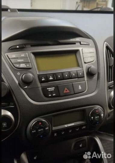 Штатная магнитола на Hyundai ix 35