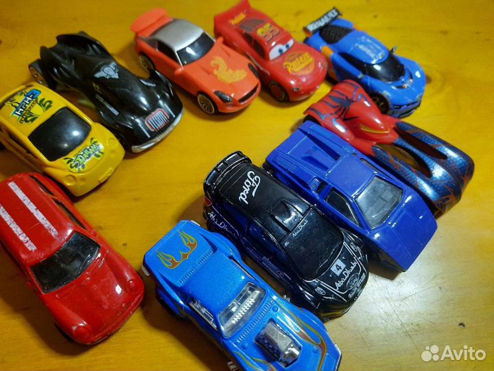 Машинки,игрушки,конструктор