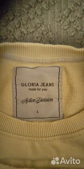 Шорты и свитшот 48р