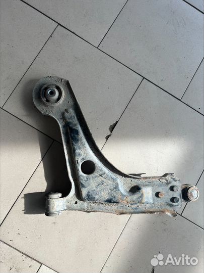 Рычаг передний правый Lacetti