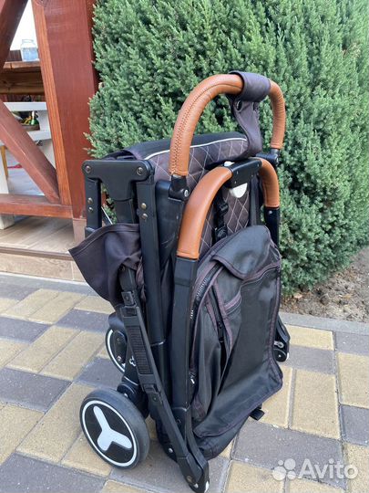 Прогулочная коляска yoya plus 3