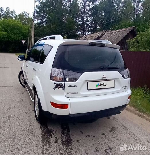 Mitsubishi Outlander 2.4 CVT, 2008, 255 000 км