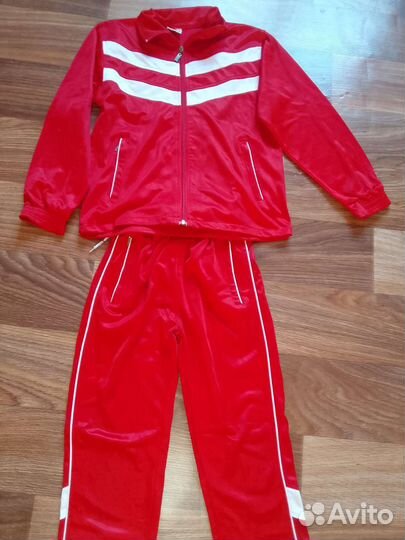 Спортивный костюм