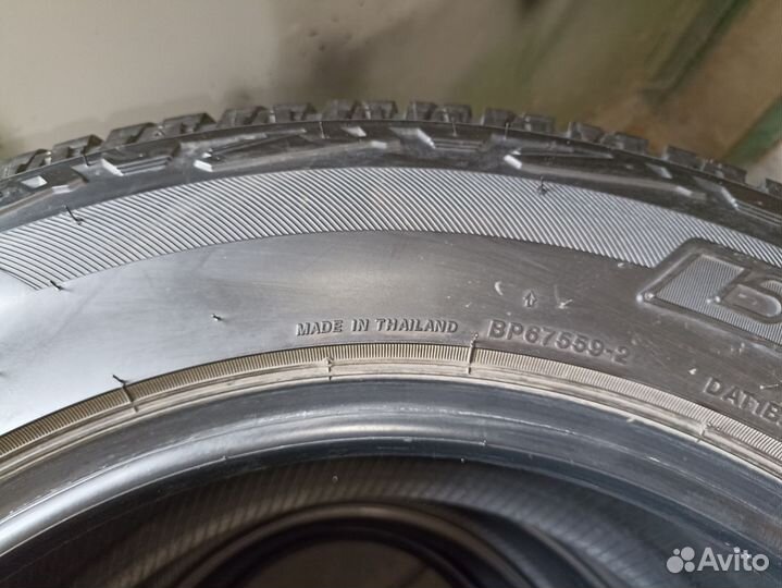 Bridgestone Dueler A/T 001 215/65 R16 98T