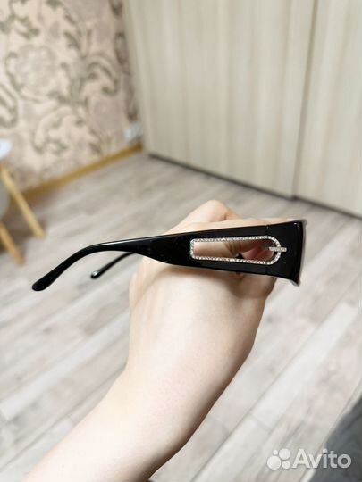 Солнцезащитные очки furla