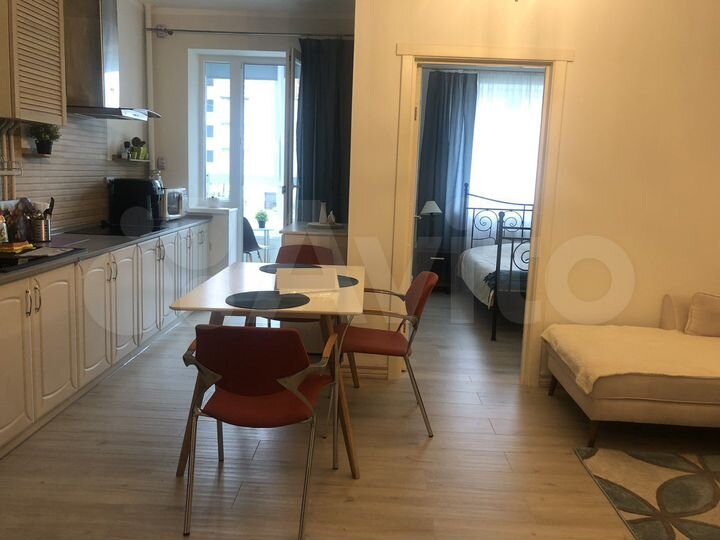 1-к. квартира, 42 м², 2/9 эт.