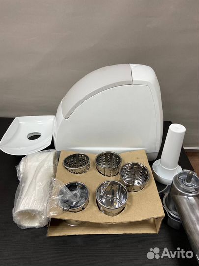 Электромясорубка Moulinex HV8