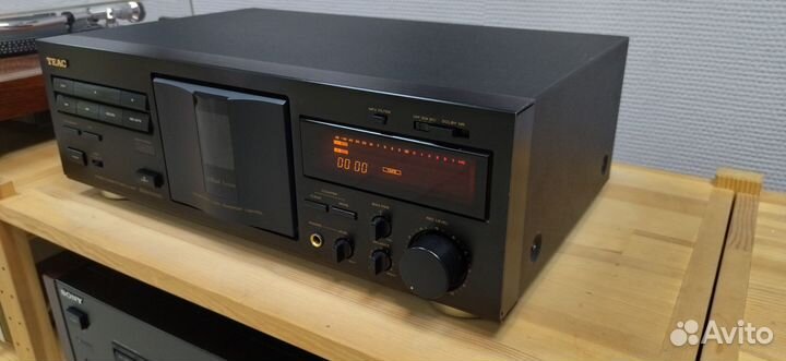 Teac V-1010 Кассетная дека