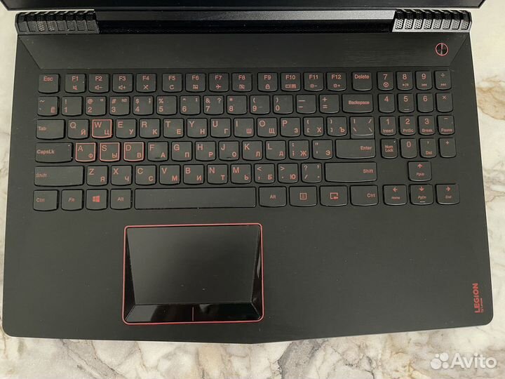 Lenovo legion y520