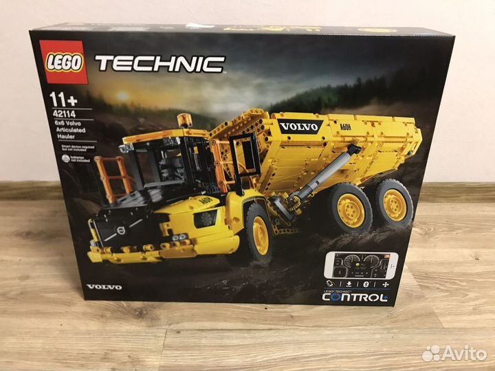Lego Technic 42114 Самосвал Volvo 6x6. новый