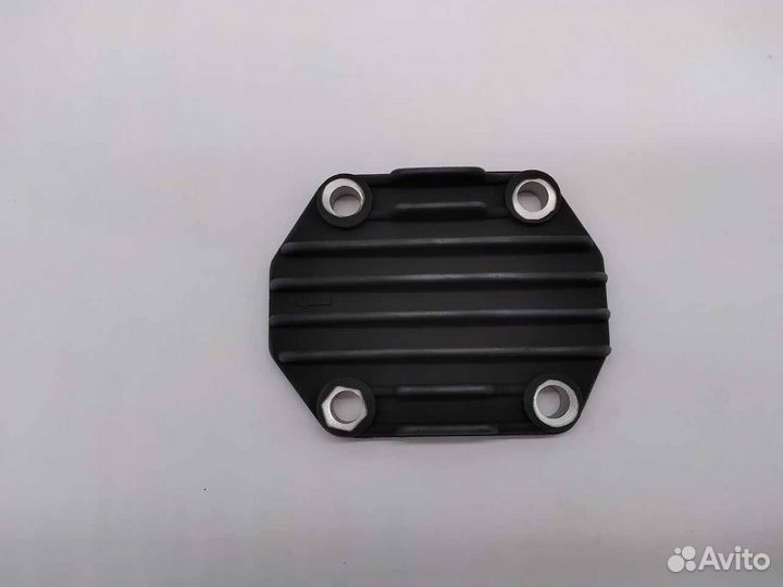Крышка головки цилиндра верхняя квадрат на мотоцик