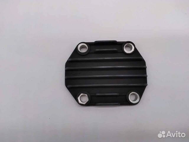 Крышка головки цилиндра верхняя квадрат на мотоцик