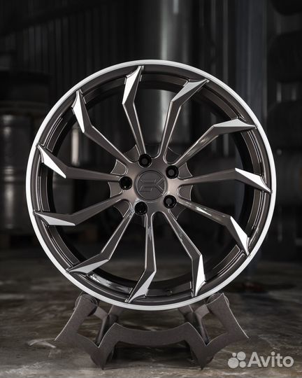 Кованые диски R22 для Tesla Model S Model X