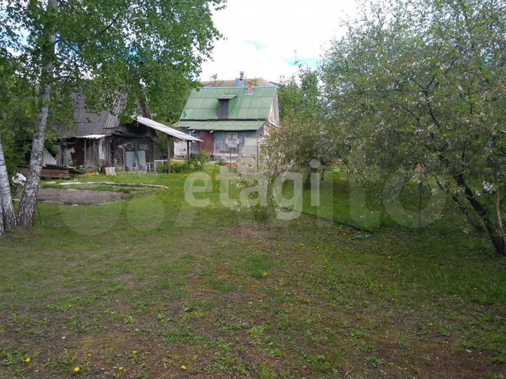 Дом 42,7 м² на участке 13,3 сот.