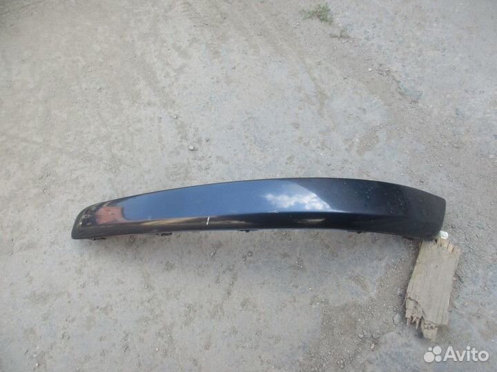 Молдинг заднего бампера правый Opel Astra H / Fami