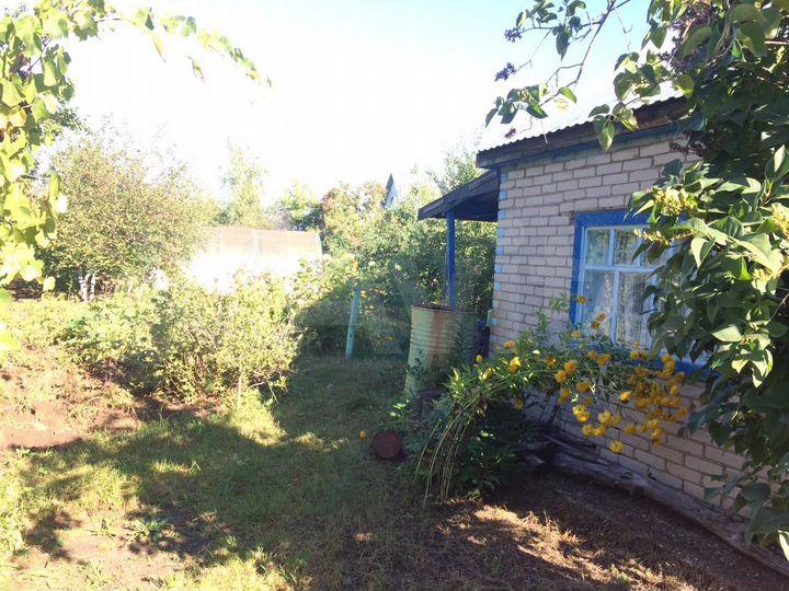 Дом 35 м² на участке 6 сот.