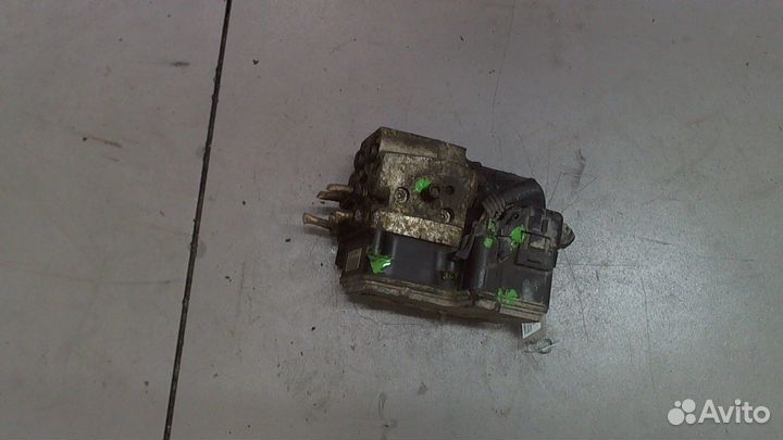 Блок абс, насос Chevrolet Tahoe, 2001