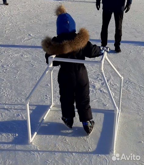 Стойка для детей