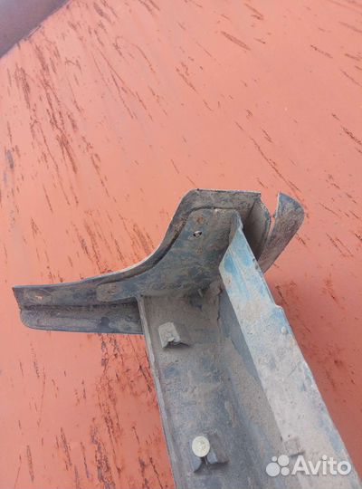 Накладка на левый порог mitsubishi lancer 9