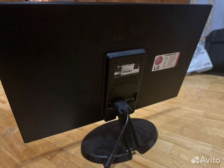 Монитор для компьютера lg