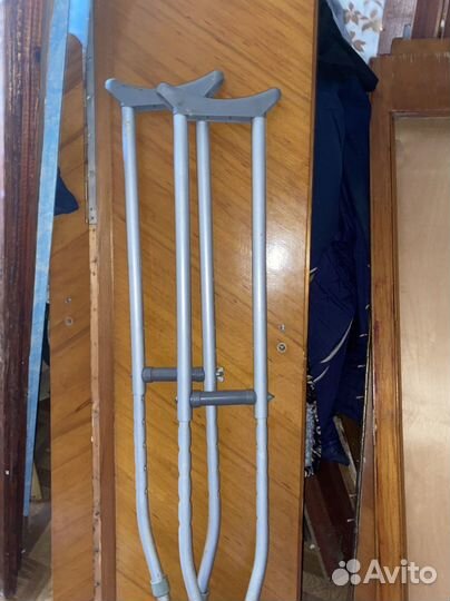 Костыли подмышечные