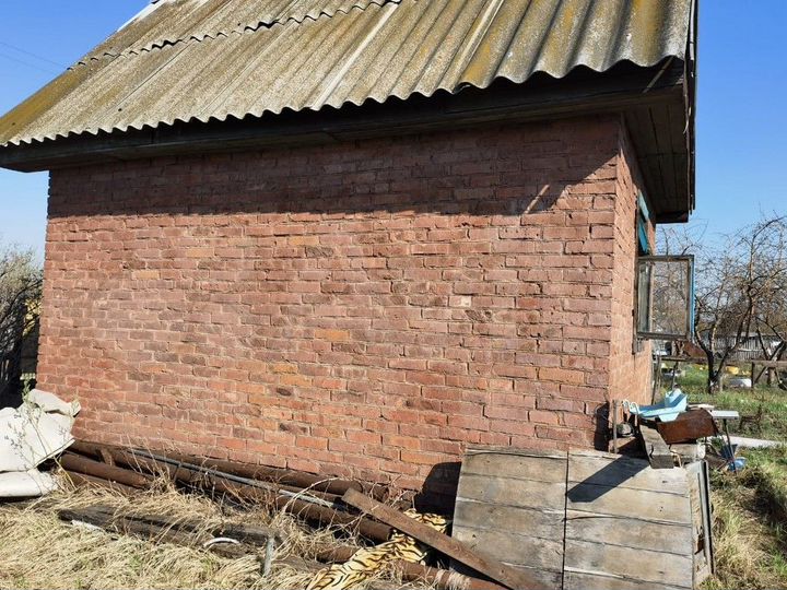 Дача 20 м² на участке 5 сот.