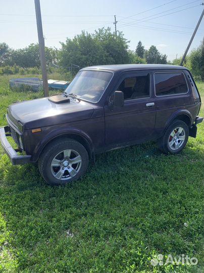 LADA 4x4 (Нива) 1.7 МТ, 2002, 37 000 км