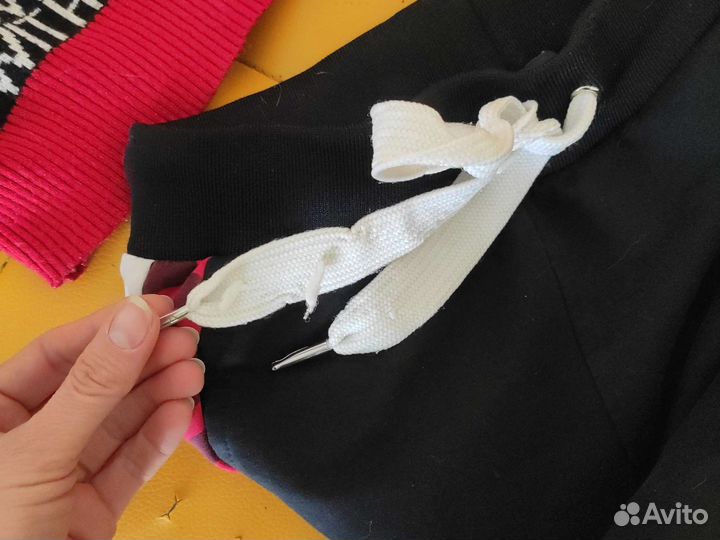 Спортивный костюм для девочки р. 134