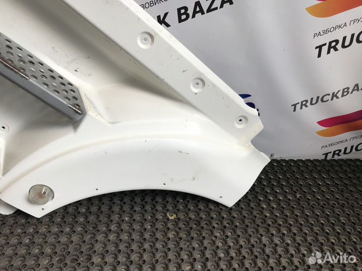 Корпус подножек левый Man TGA, Man TGX