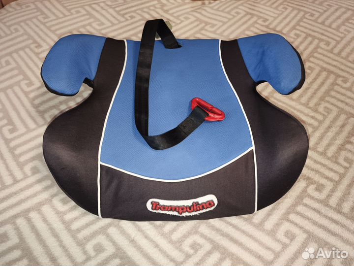 Детский бустер автомобильный