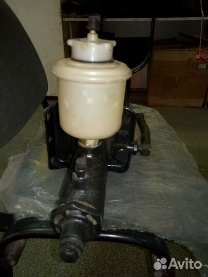 Пневмогидроусилитель тормозов на Урал