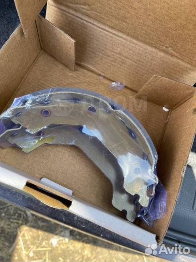 Колодки стояночного тормоза lynx