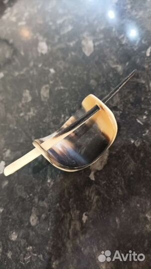 Заколка для волос