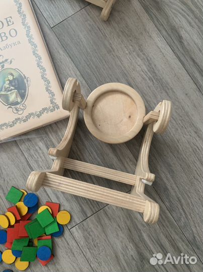 Подставка для чернил и перо