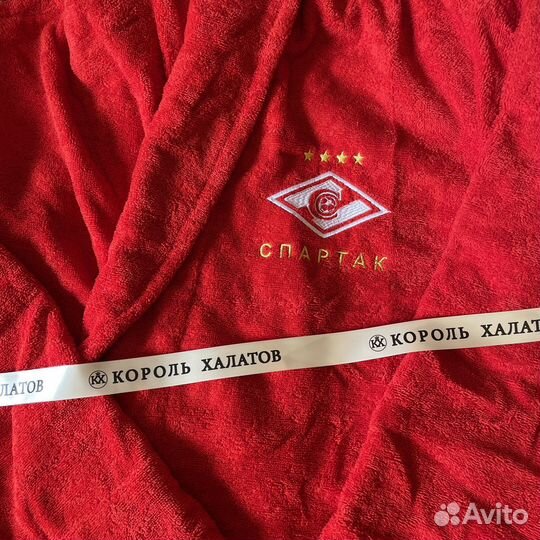 Мужской махровый халат с вышивкой Спартак на заказ