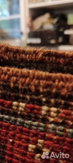 Старинный ковер ручной работы