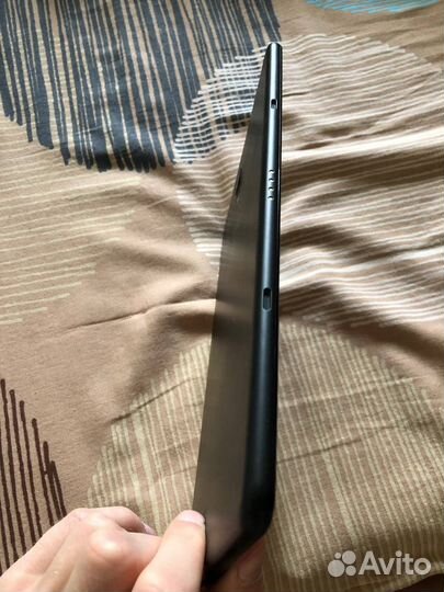 Планшет Samsung Galaxy Tab A SM-T595 LTE