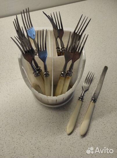Посуда и столовые приборы б/у