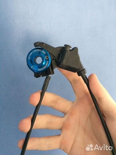 Манетка блокировки вилки