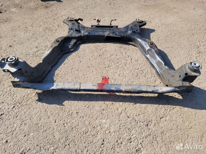 Подрамник передний на Ford Mondeo 4